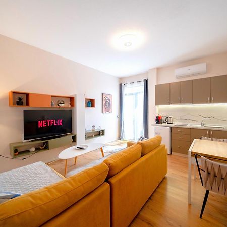 Colorful Comfy Condo Central 티라나 외부 사진